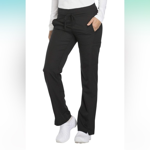 Dynamix Scrubs for Women, Drawstring Cargo Pants‎ for Women DK130 NWT Petite XL - Picture 2 of 6